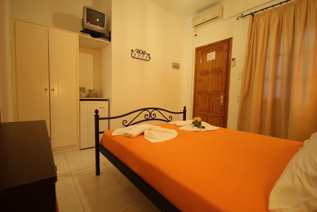 Panorama Rooms Kamares  Екстериор снимка