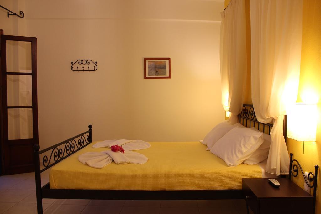 Panorama Rooms Kamares  Екстериор снимка